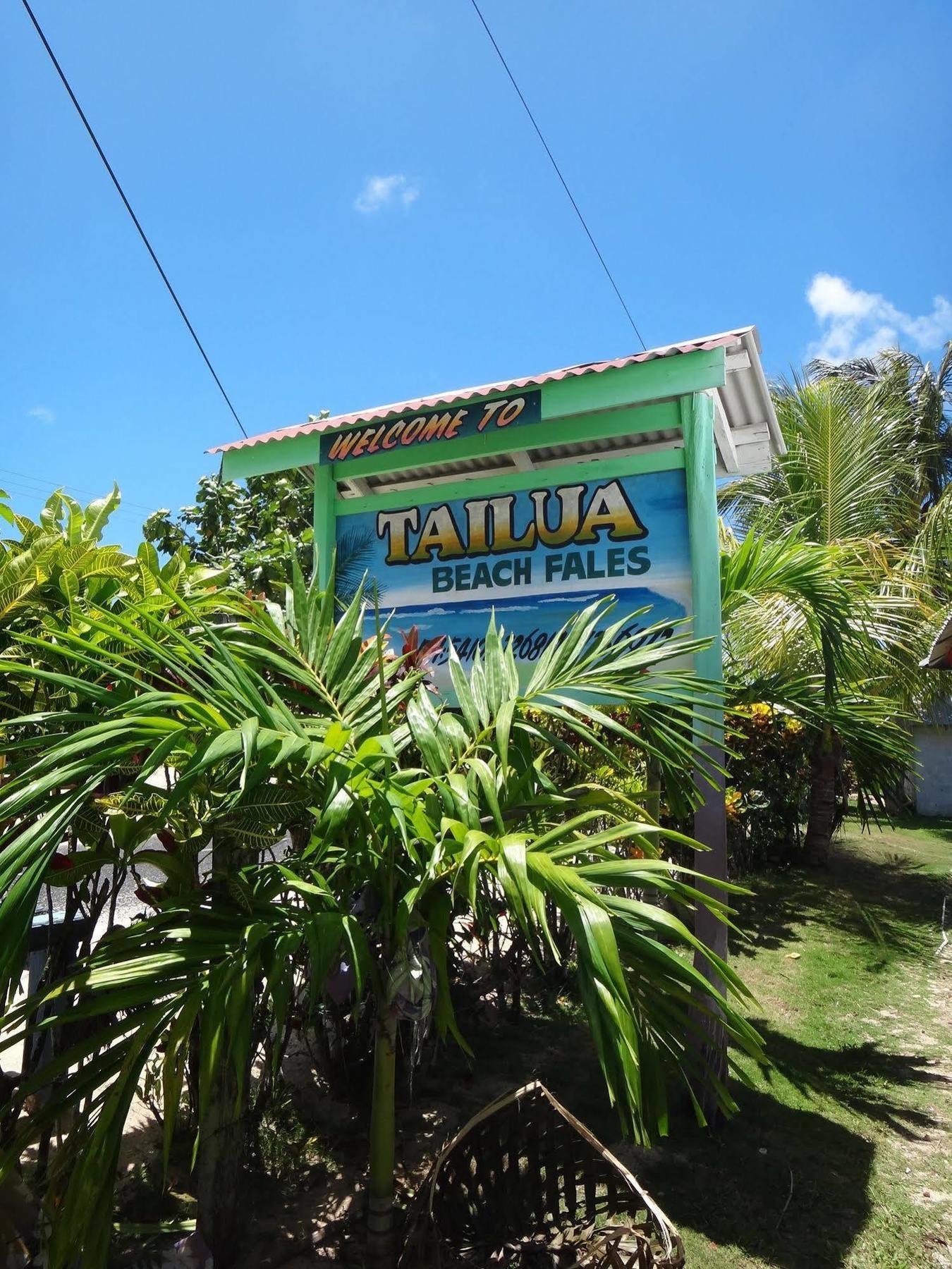 Tailua Beach Fales Manase Esterno foto