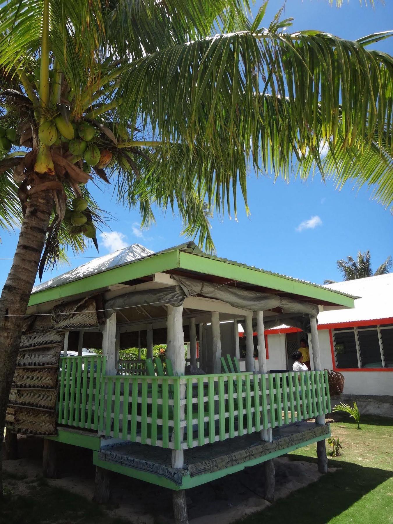 Tailua Beach Fales Manase Esterno foto