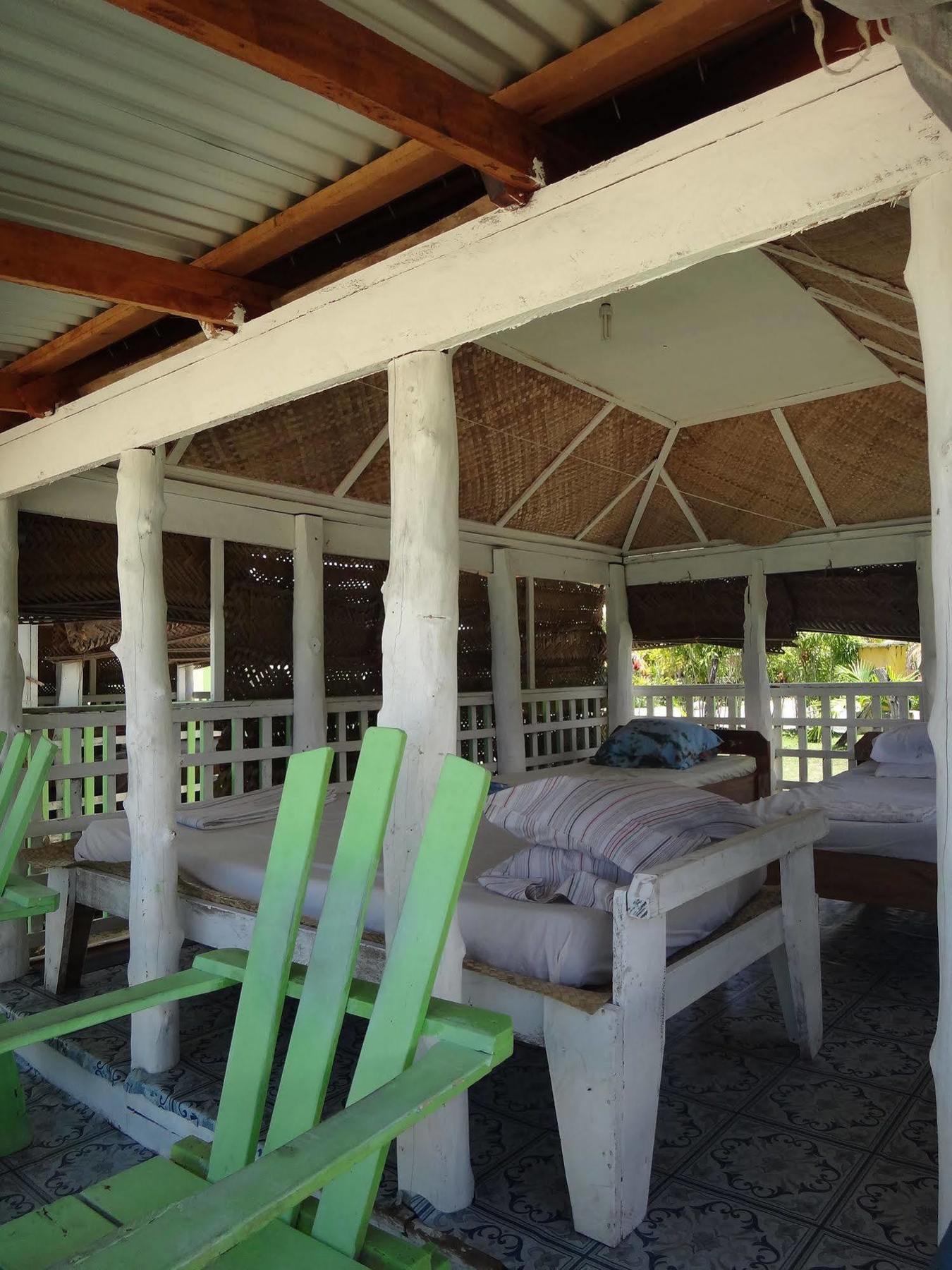 Tailua Beach Fales Manase Esterno foto